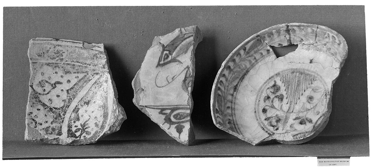 Ceramic Fragment, Stonepaste; underglaze painted