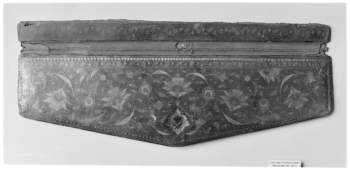 Flap of a Bookbinding (Jild-i kitab), Leather; painted,  gilded, and lacquered