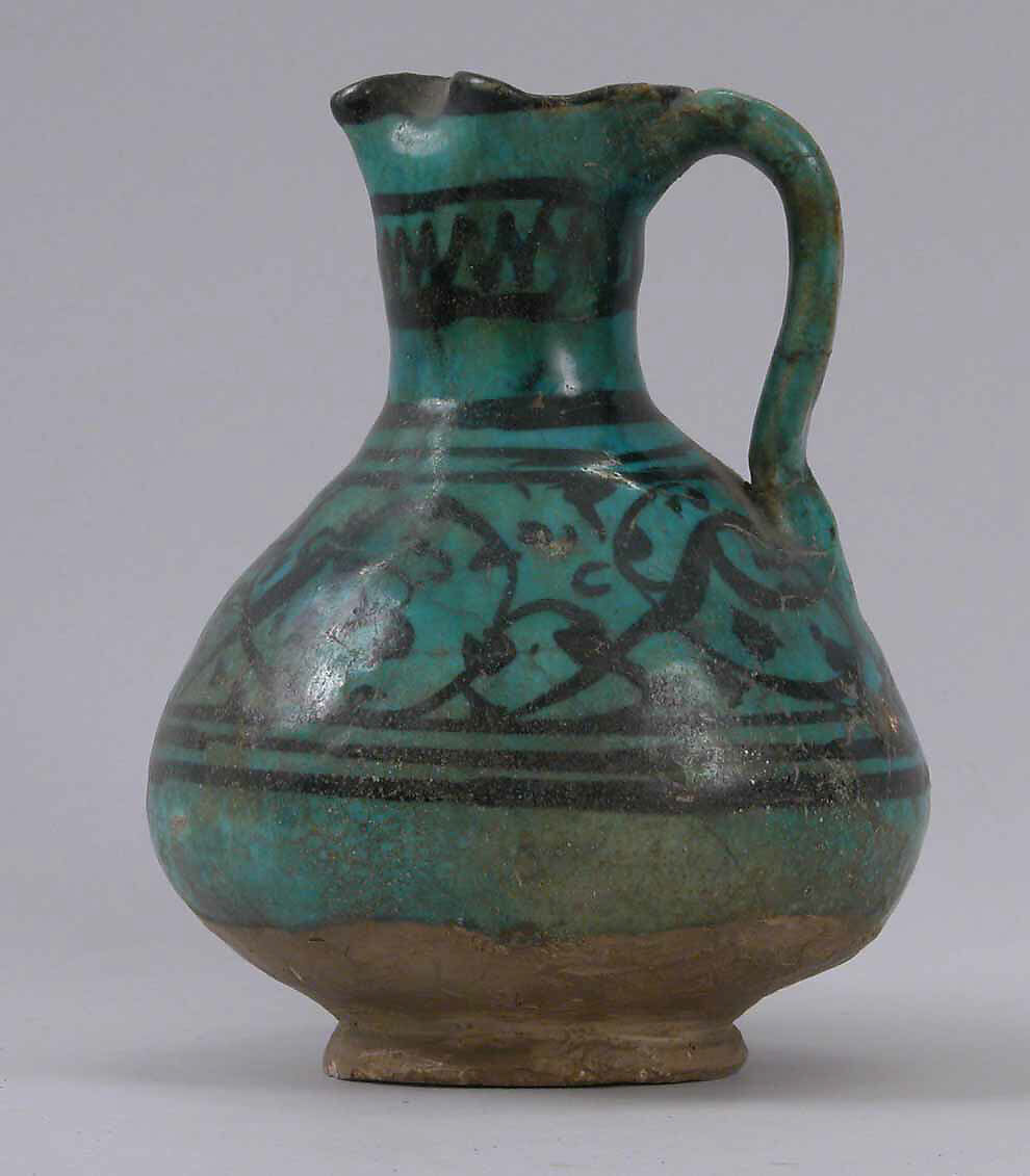 Ewer, Stonepaste; underglaze painted 