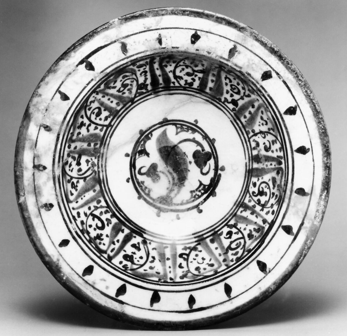 Bowl with Pseudo-inscription, Stonepaste; polychrome painted under transparent glaze
