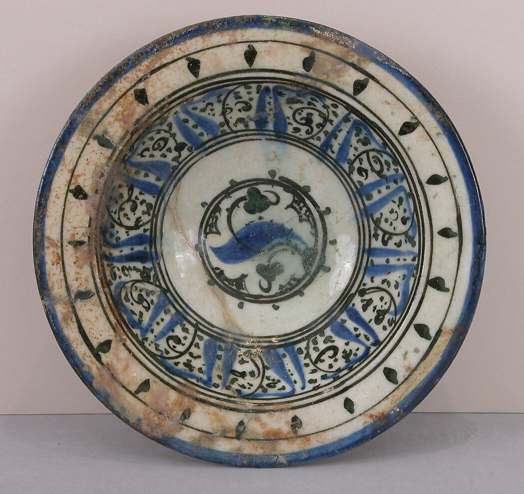 Bowl with Pseudo-inscription, Stonepaste; polychrome painted under transparent glaze