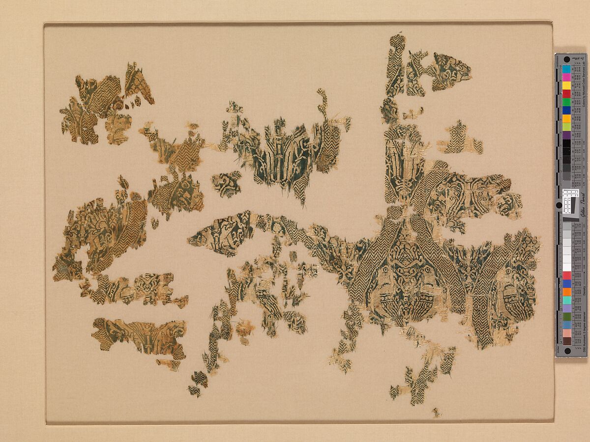 Textile Fragment with Addorsed Parrots and Griffins, Silk; lampas