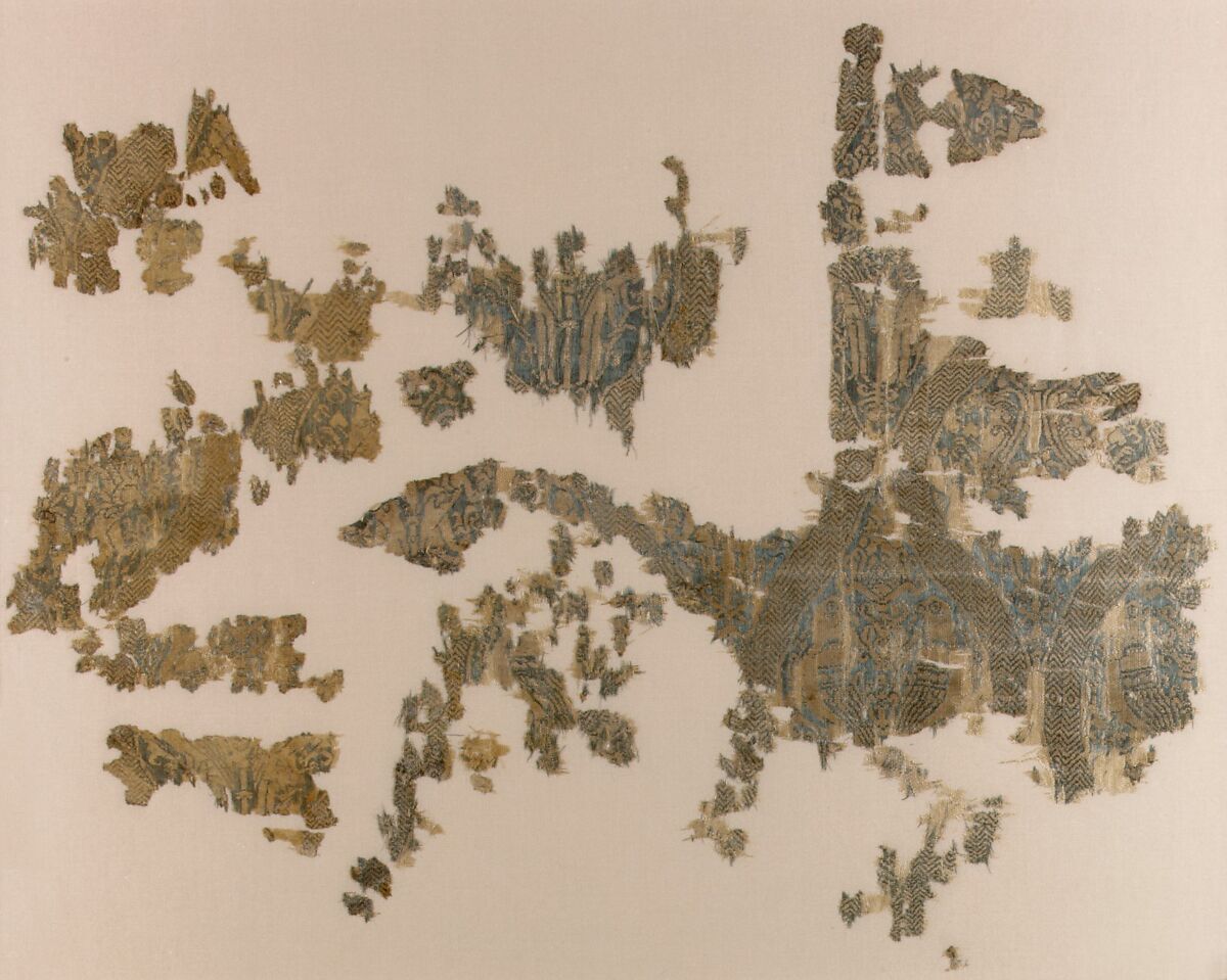 Textile Fragment with Addorsed Parrots and Griffins, Silk; lampas