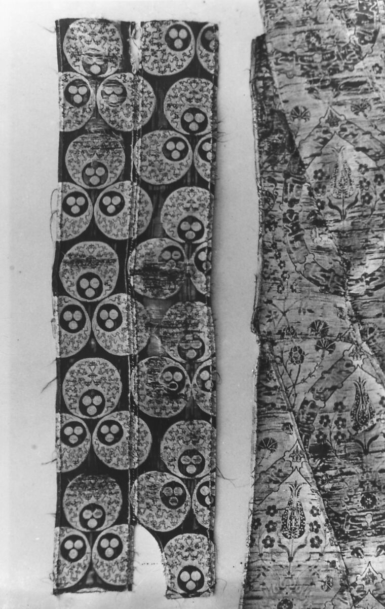 Textile with Large Chintamani Design, Silk, metal wrapped thread; lampas (kemha)