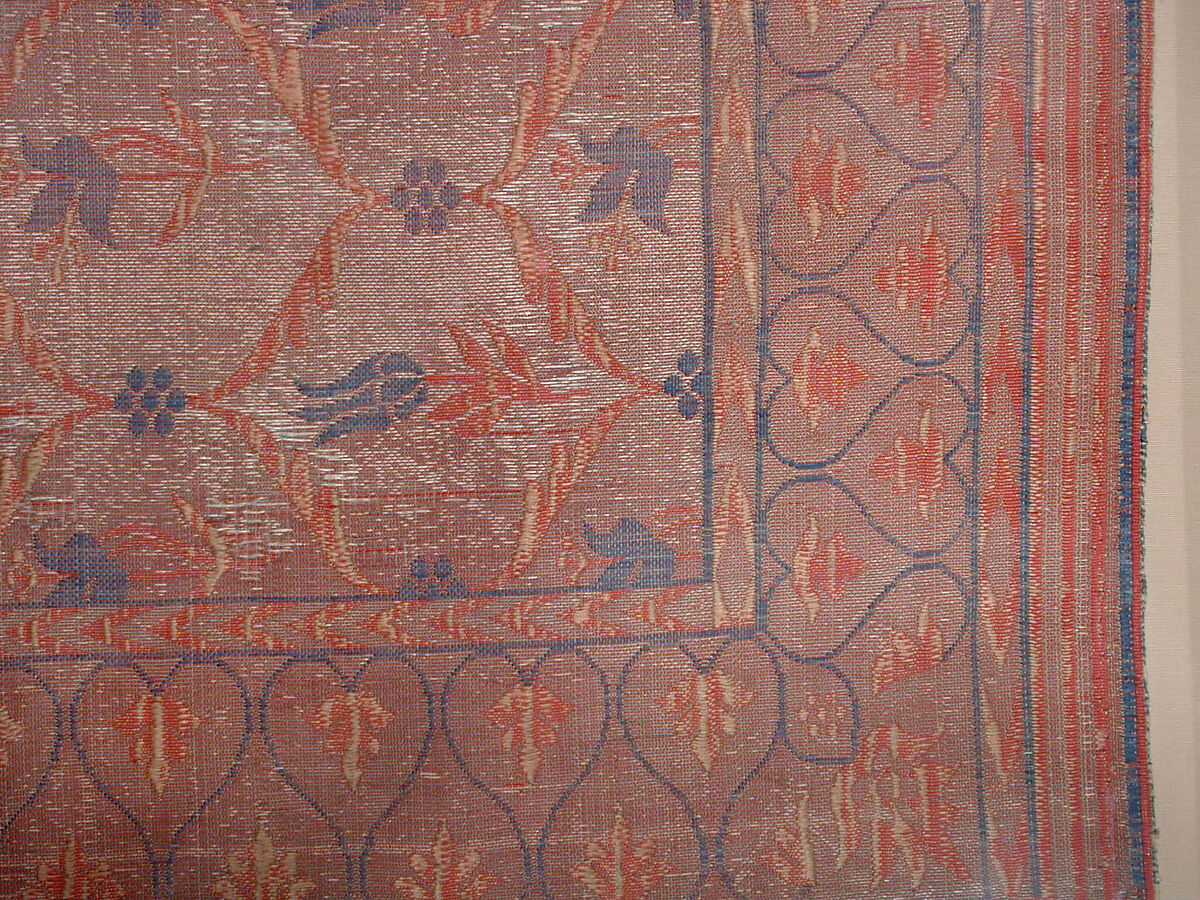 Cover, Silk and metal wrapped thread
