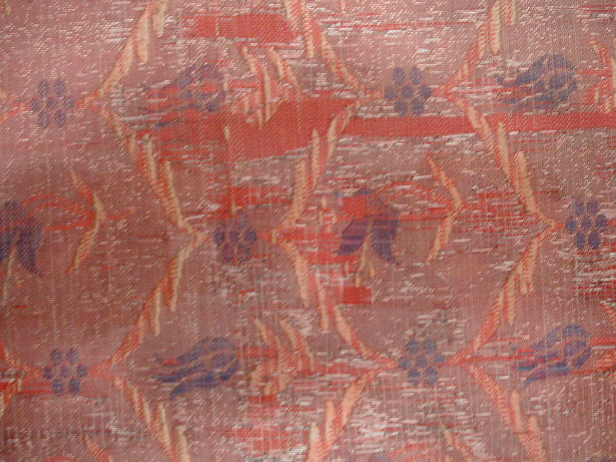 Cover, Silk and metal wrapped thread