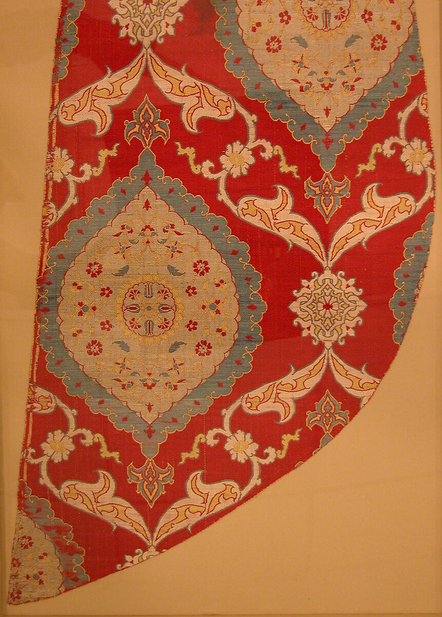 Textile Fragment, Silk, metal wrapped thread; lampas (kemha)
