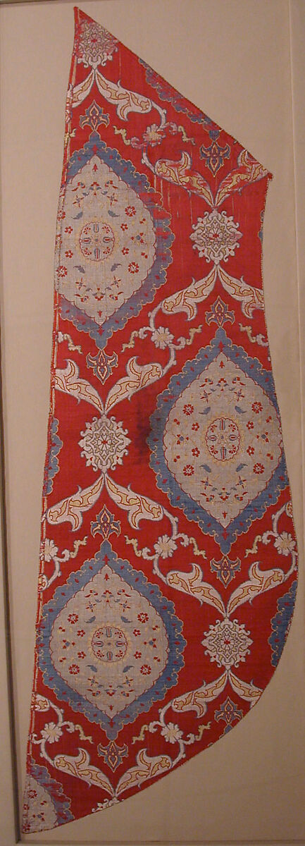 Textile Fragment, Silk, metal wrapped thread; lampas (kemha)