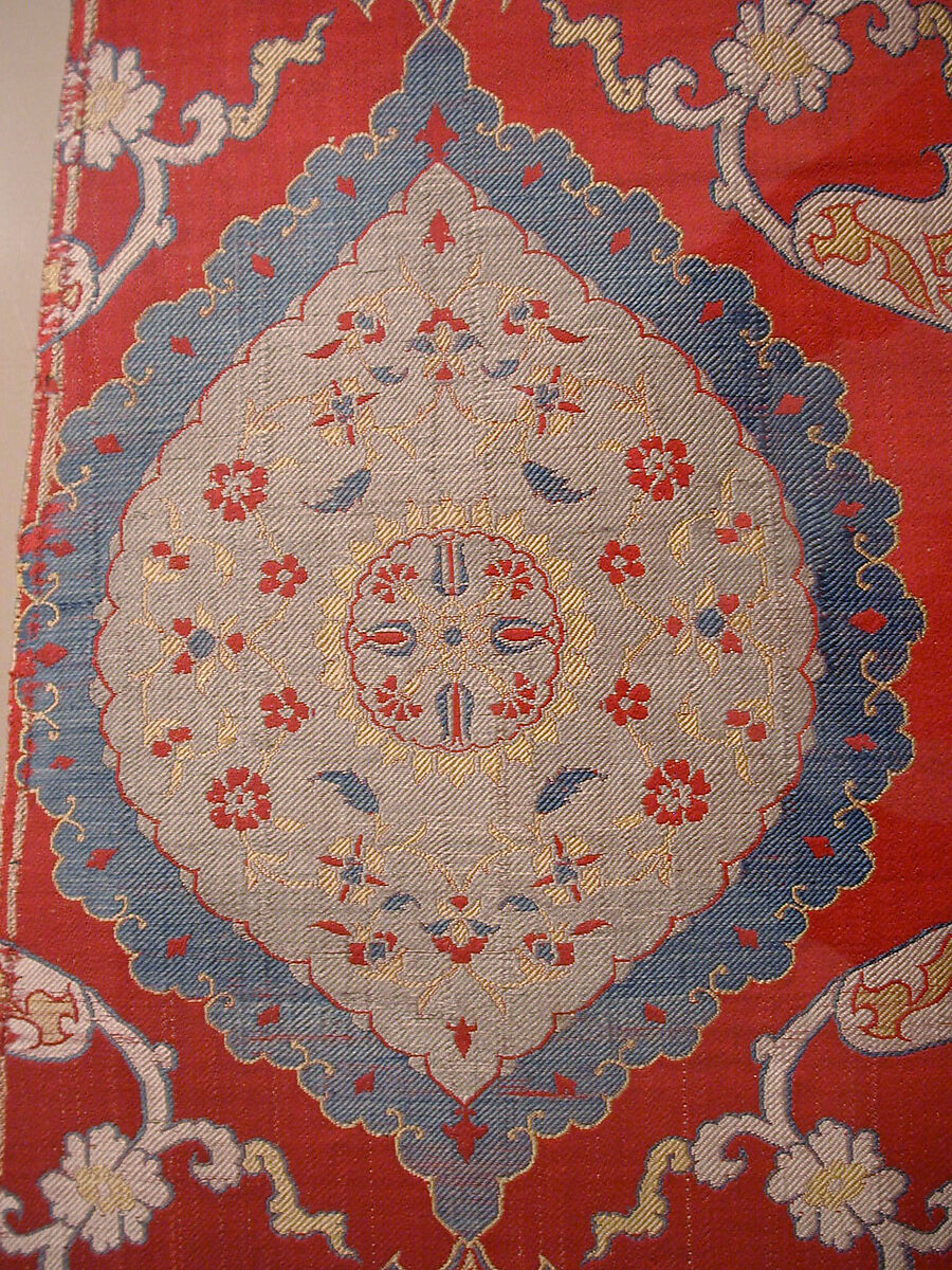 Textile Fragment, Silk, metal wrapped thread; lampas (kemha)