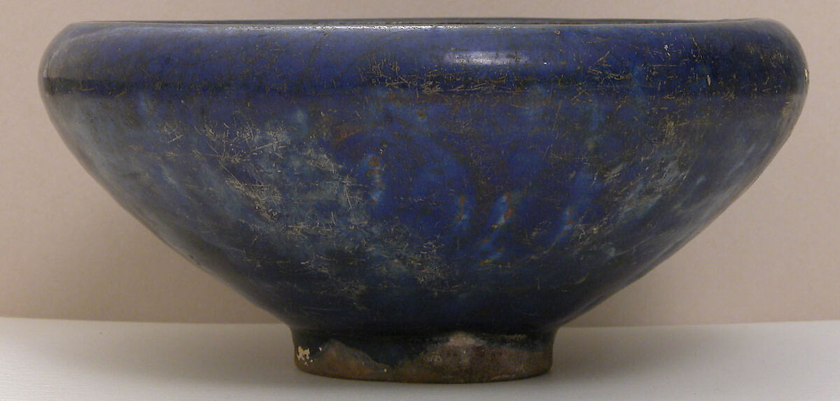 Bowl, Earthenware; glazed 