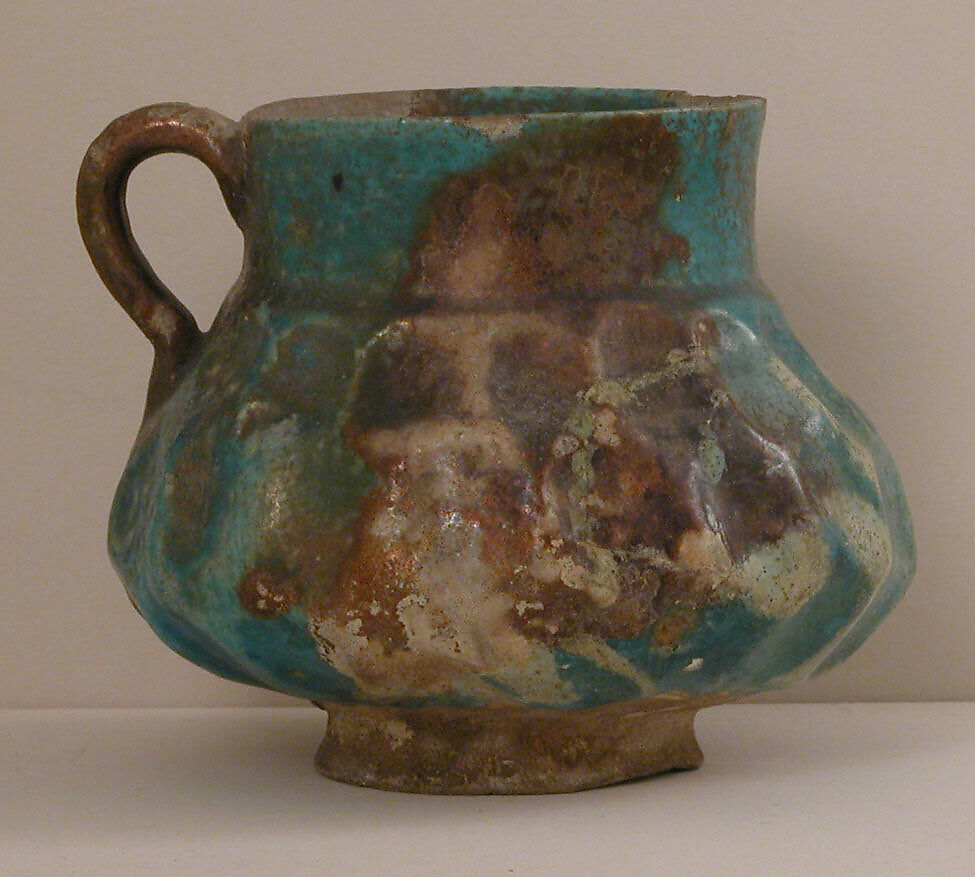 Ewer, Stonepaste; opaque turquoise glaze 