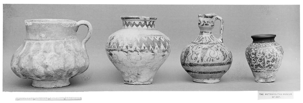 Ewer, Stonepaste; underglaze painted