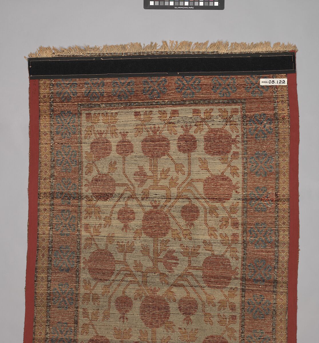 Carpet, Cotton (warp), wool (weft and pile); asymmetrically knotted pile