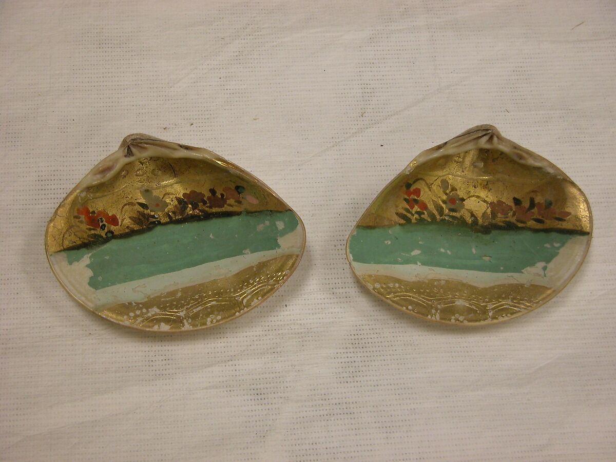 Shell Game (Kaiawase) Set, Clam shells painted in gold and color, Japan