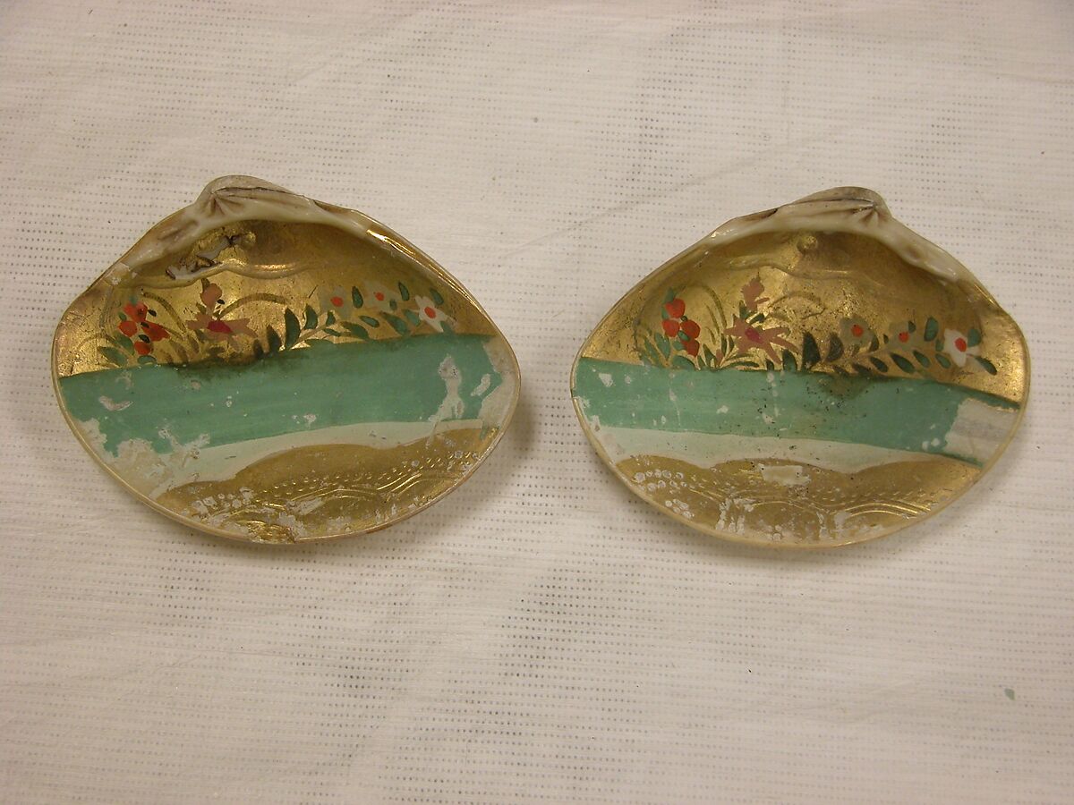 Shell Game (Kaiawase) Set, Clam shells painted in gold and color, Japan