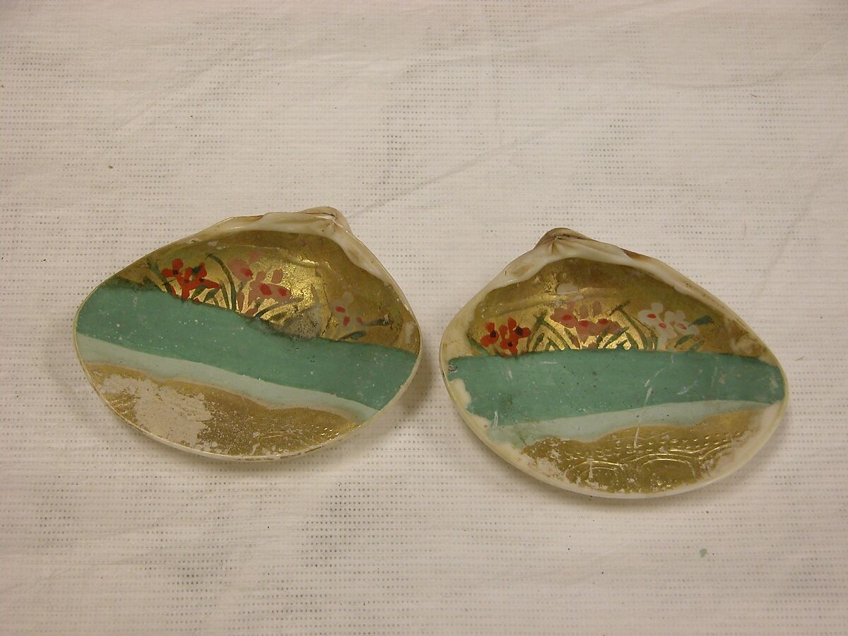 Shell Game (Kaiawase) Set, Clam shells painted in gold and color, Japan