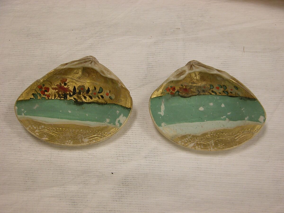 Shell Game (Kaiawase) Set, Clam shells painted in gold and color, Japan