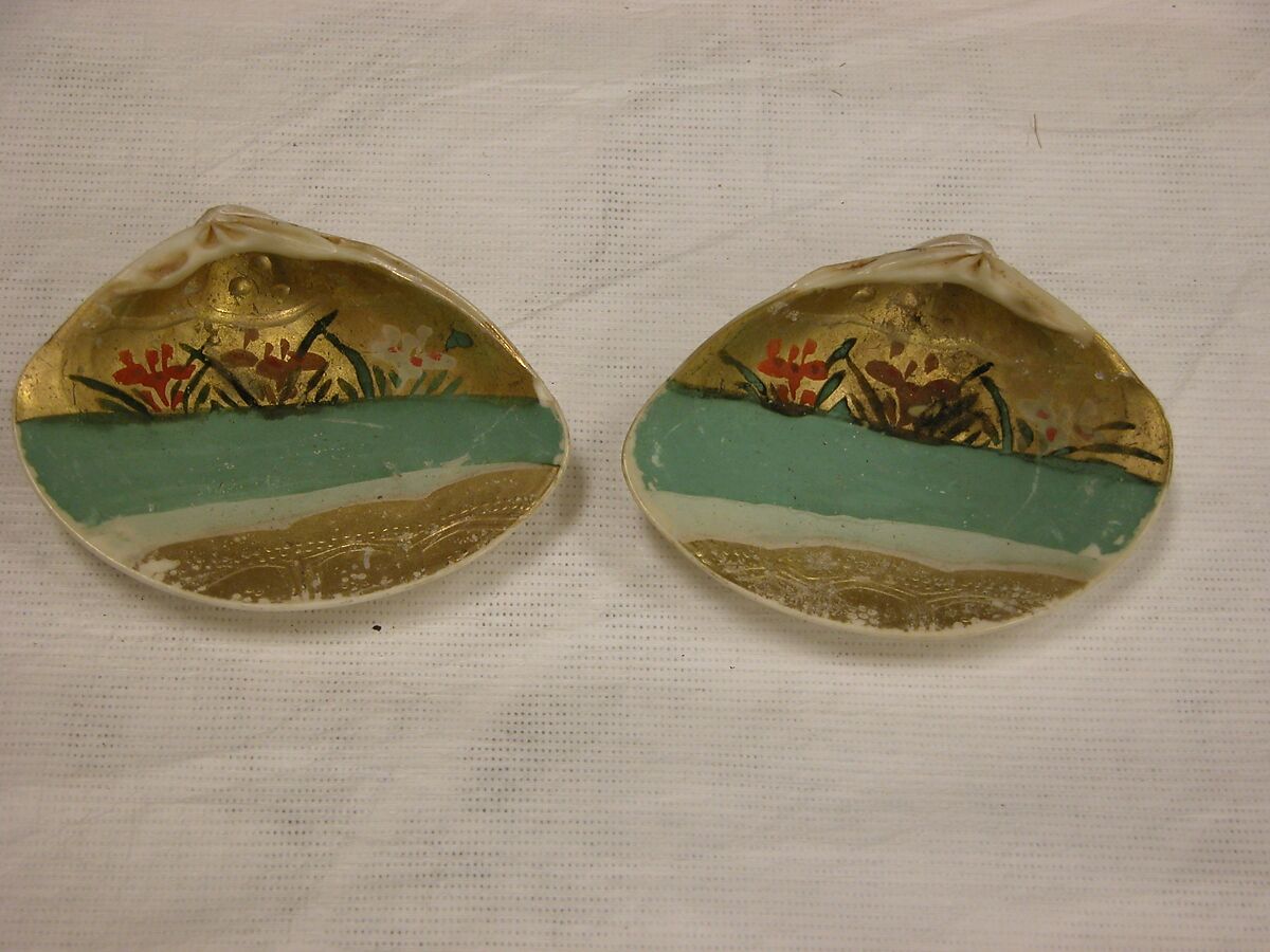 Shell Game (Kaiawase) Set, Clam shells painted in gold and color, Japan