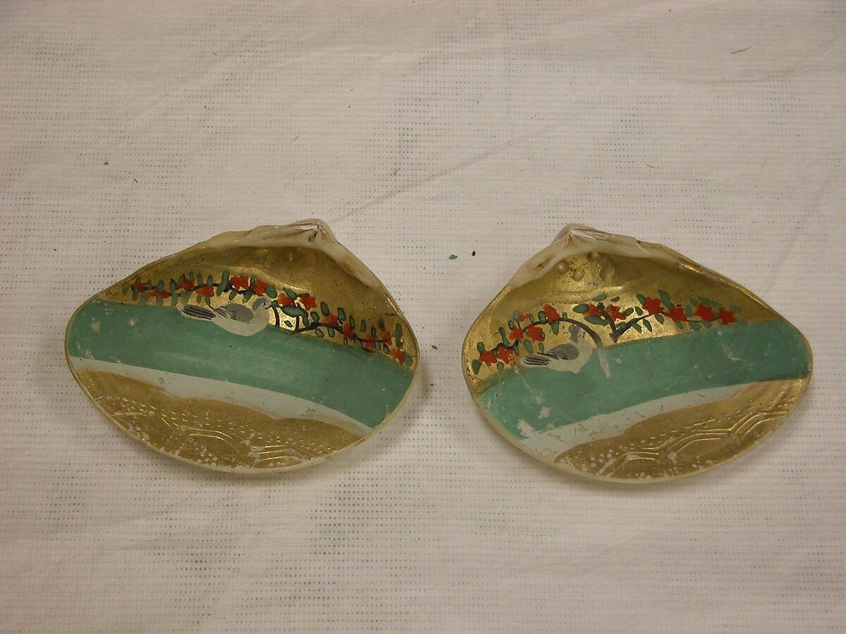 Shell Game (Kaiawase) Set, Clam shells painted in gold and color, Japan