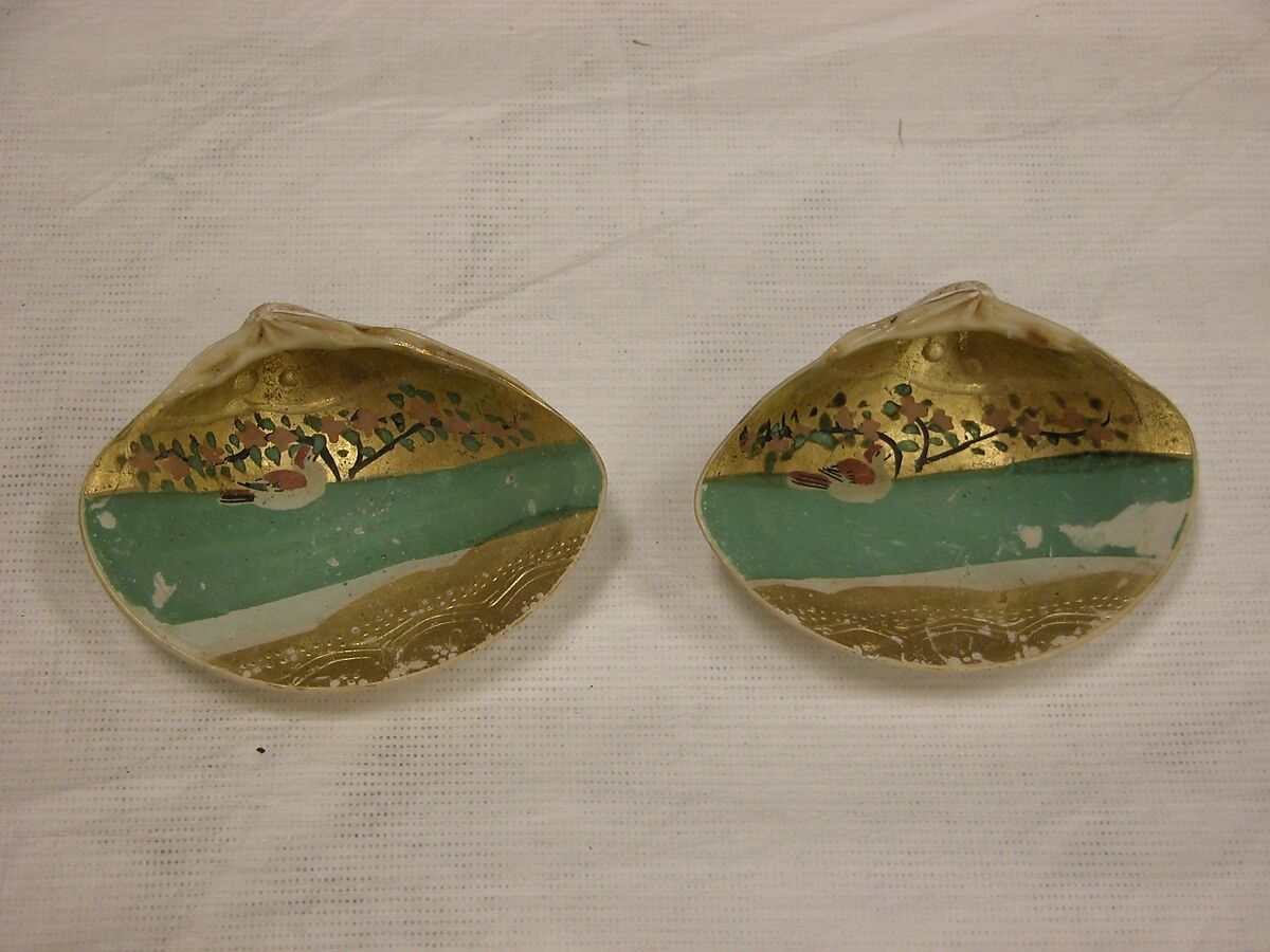 Shell Game (Kaiawase) Set, Clam shells painted in gold and color, Japan