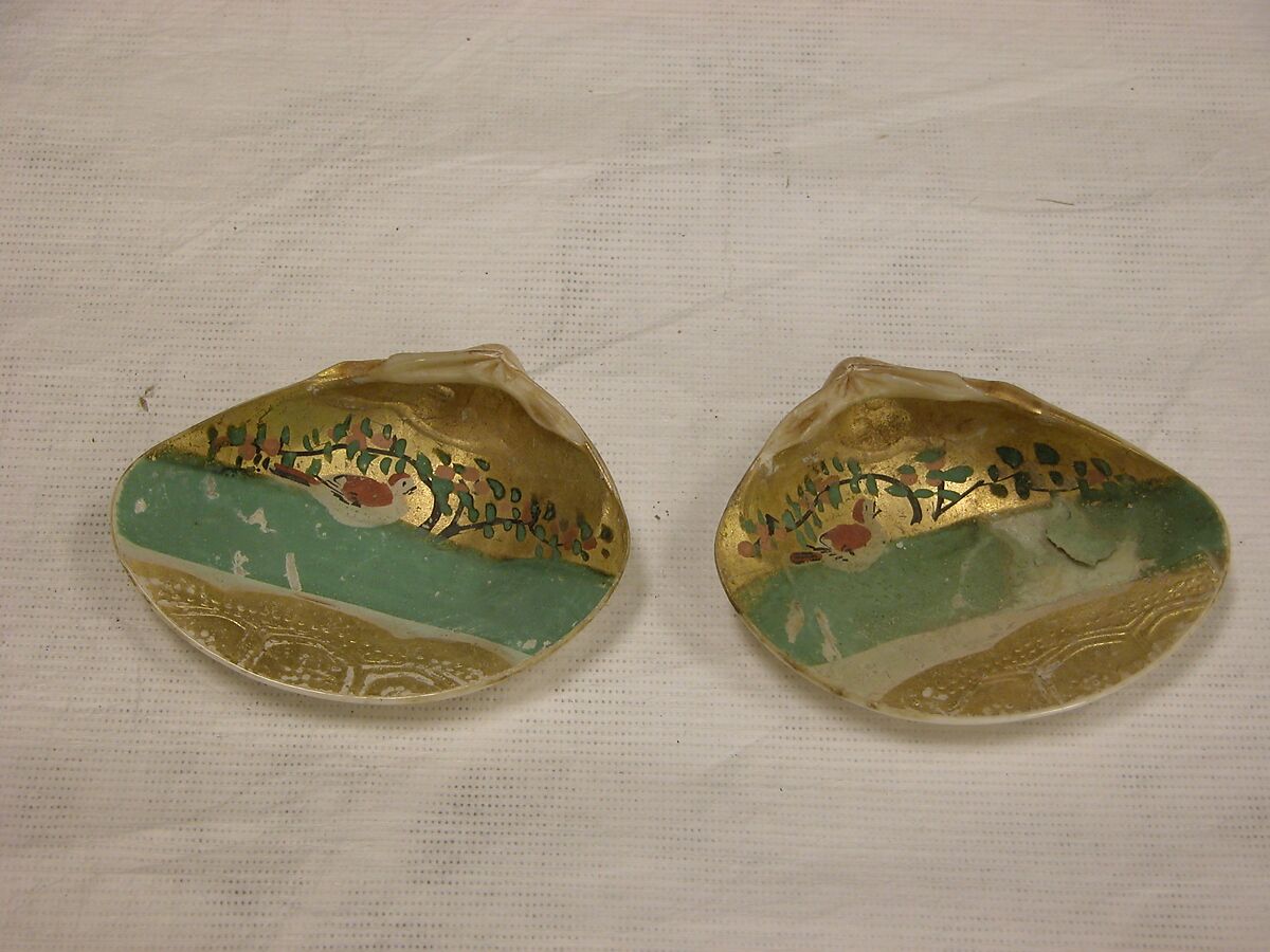 Shell Game (Kaiawase) Set, Clam shells painted in gold and color, Japan