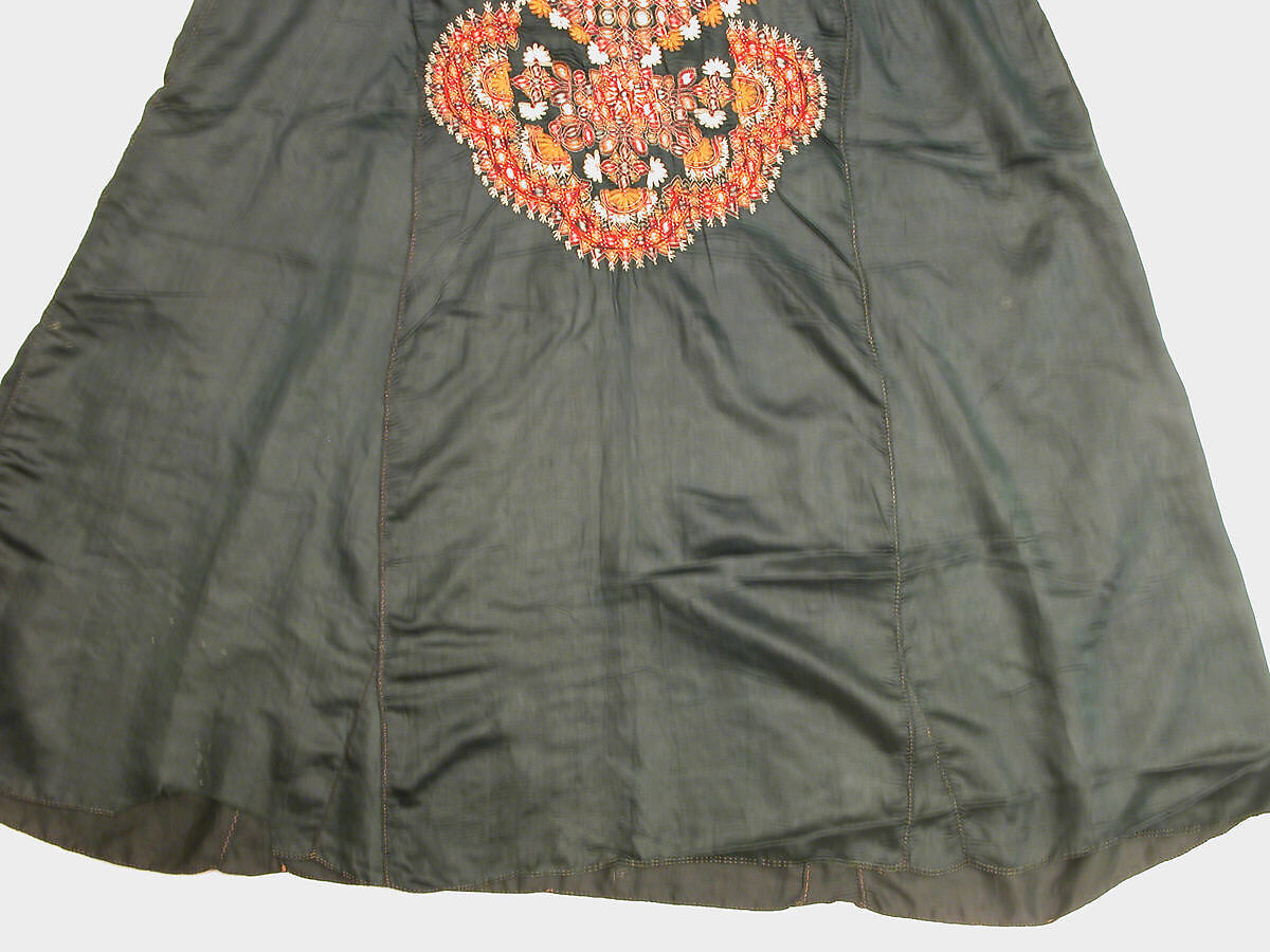 Dress, Silk, mirror; embroidered