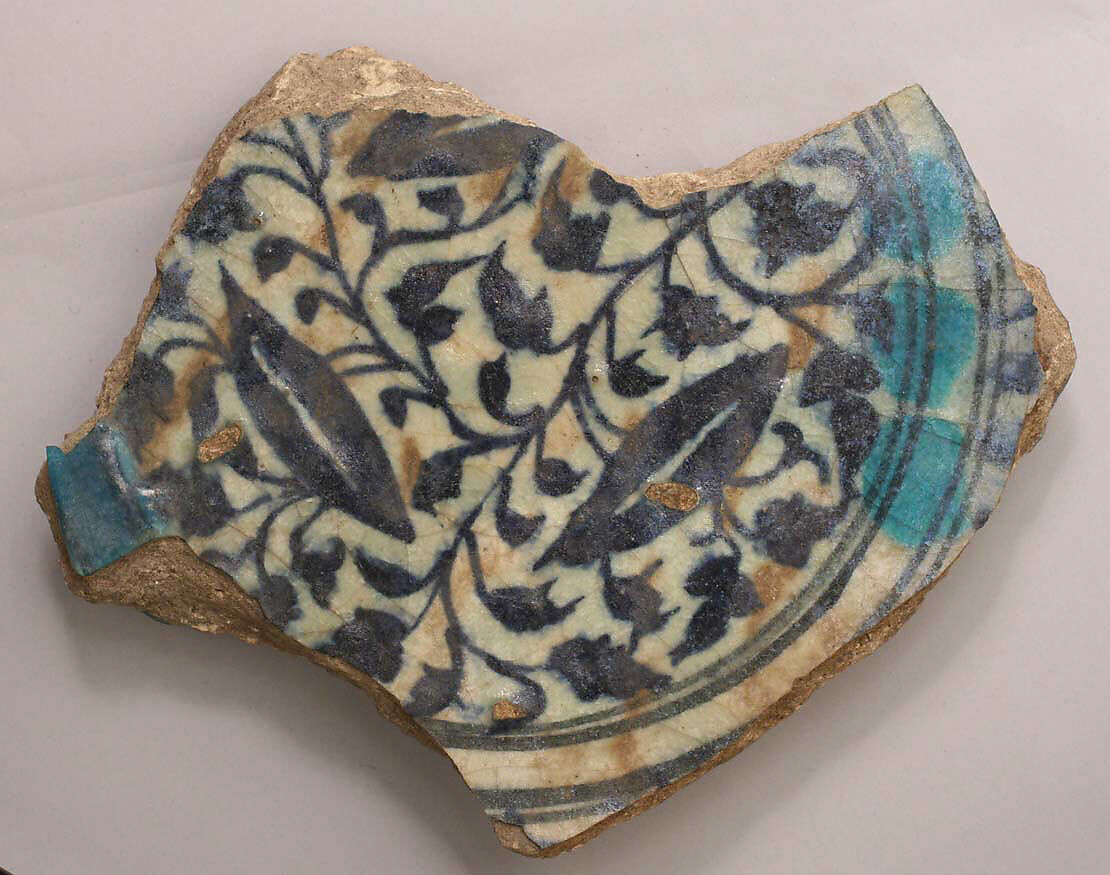 Fragment, Stonepaste; underglaze turquoise and black; transparent, colorless glaze 