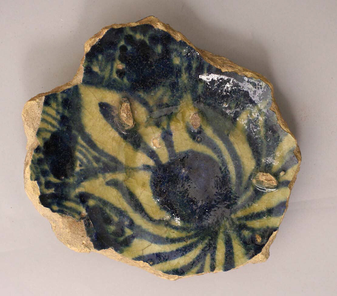 Fragment of a Bowl, Stonepaste; underglaze painted 