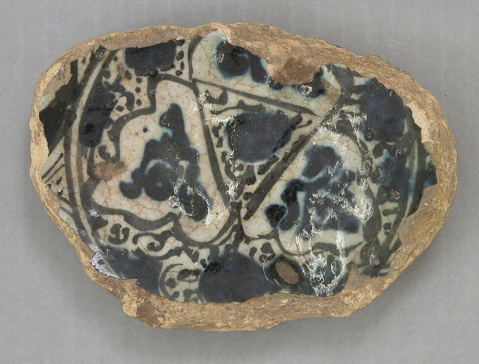 Fragment, Stonepaste; polychrome painted under transparent glaze 