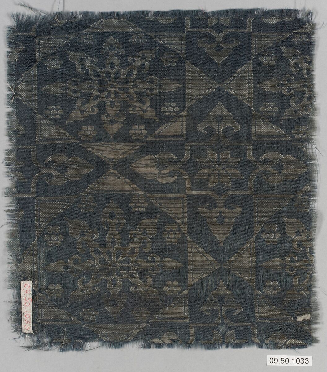 Textile Fragment, Silk; tapestry weave, embroidered 