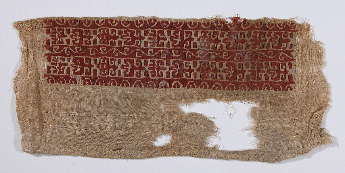 Fragment of a Sleeve, Linen, wool; tapestry weave 