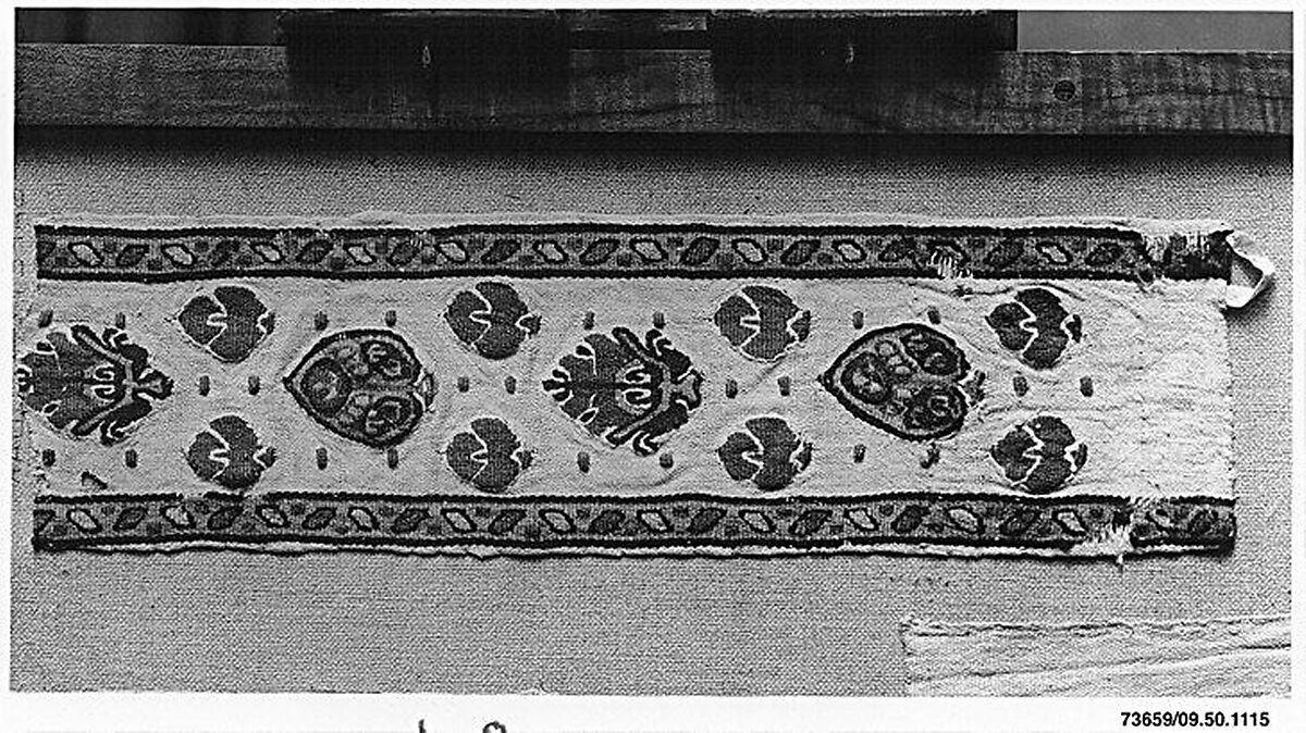 Fragment of an Ornamented Band, Linen, wool; tapestry weave