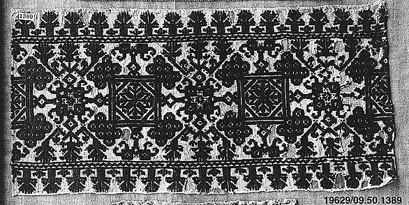 Textile Fragment, Silk, linen; embroidered