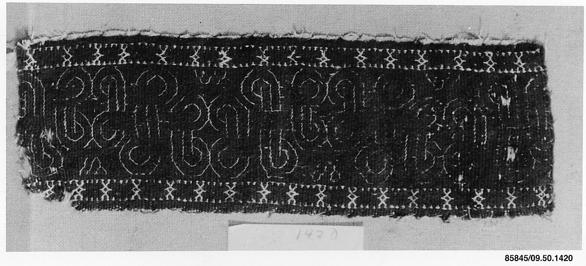 Band, Linen, wool; tapestry weave