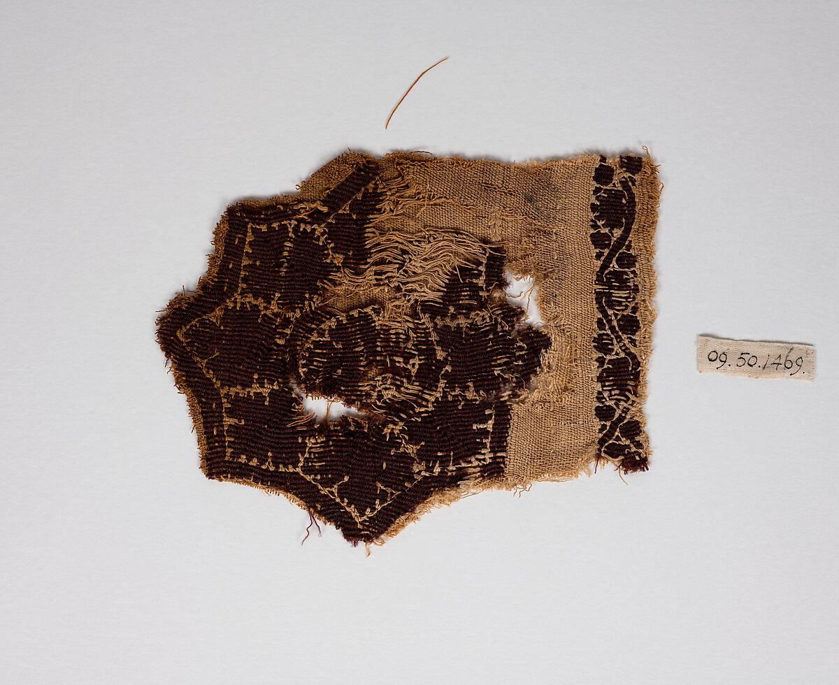 Textile Fragment, Linen, wool; tapestry weave 