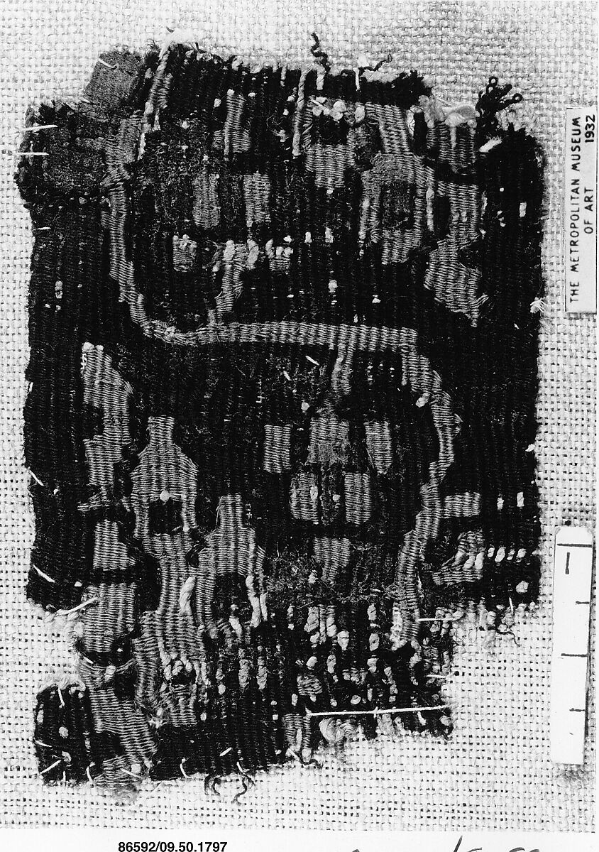 Band Fragment, Linen, wool; tapestry weave 