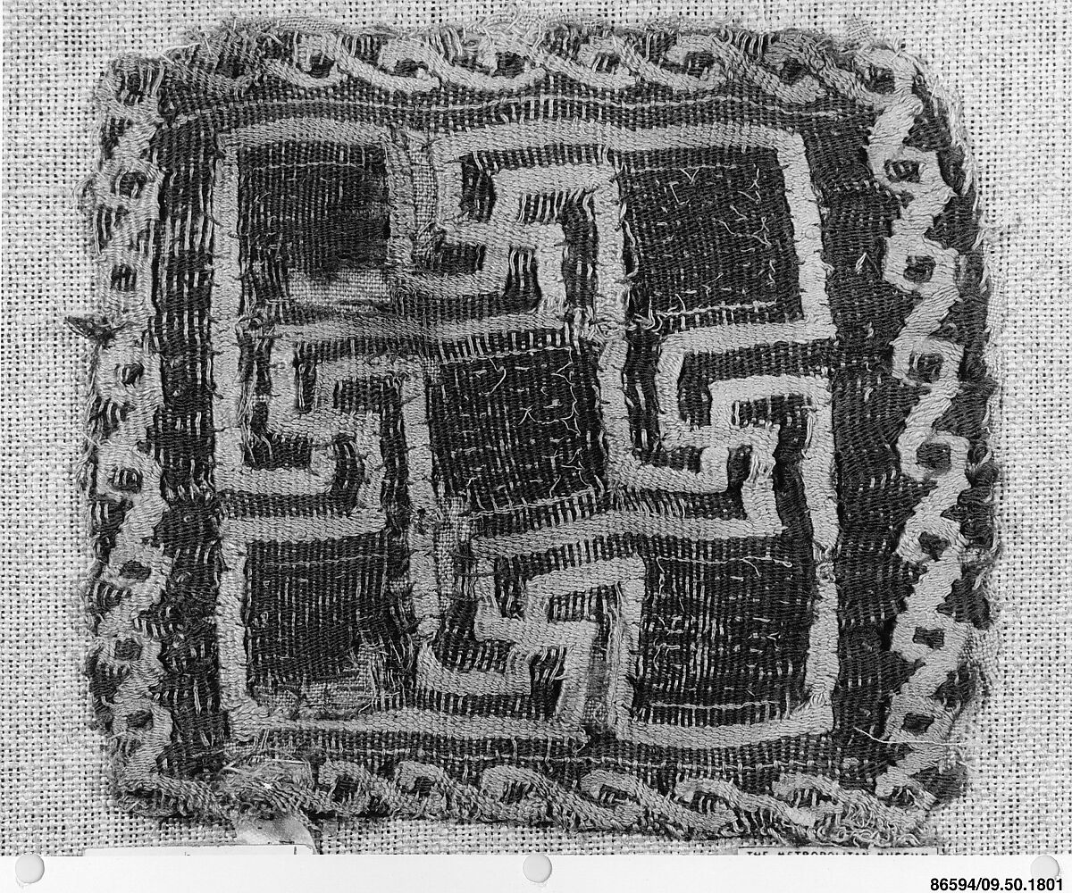 Square, Linen, wool; tapestry weave 