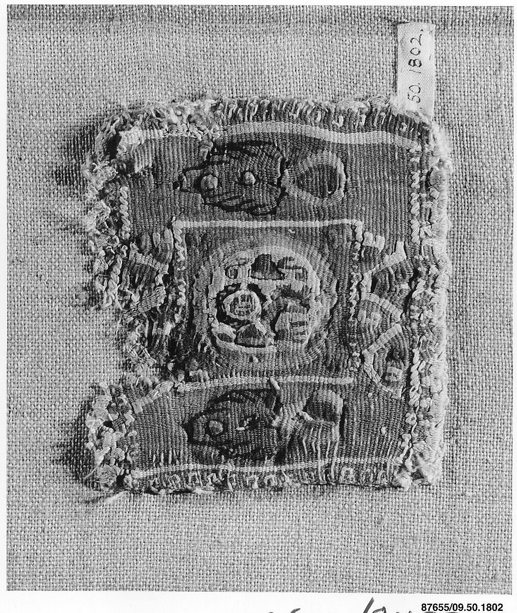 Square, Linen, wool; tapestry weave