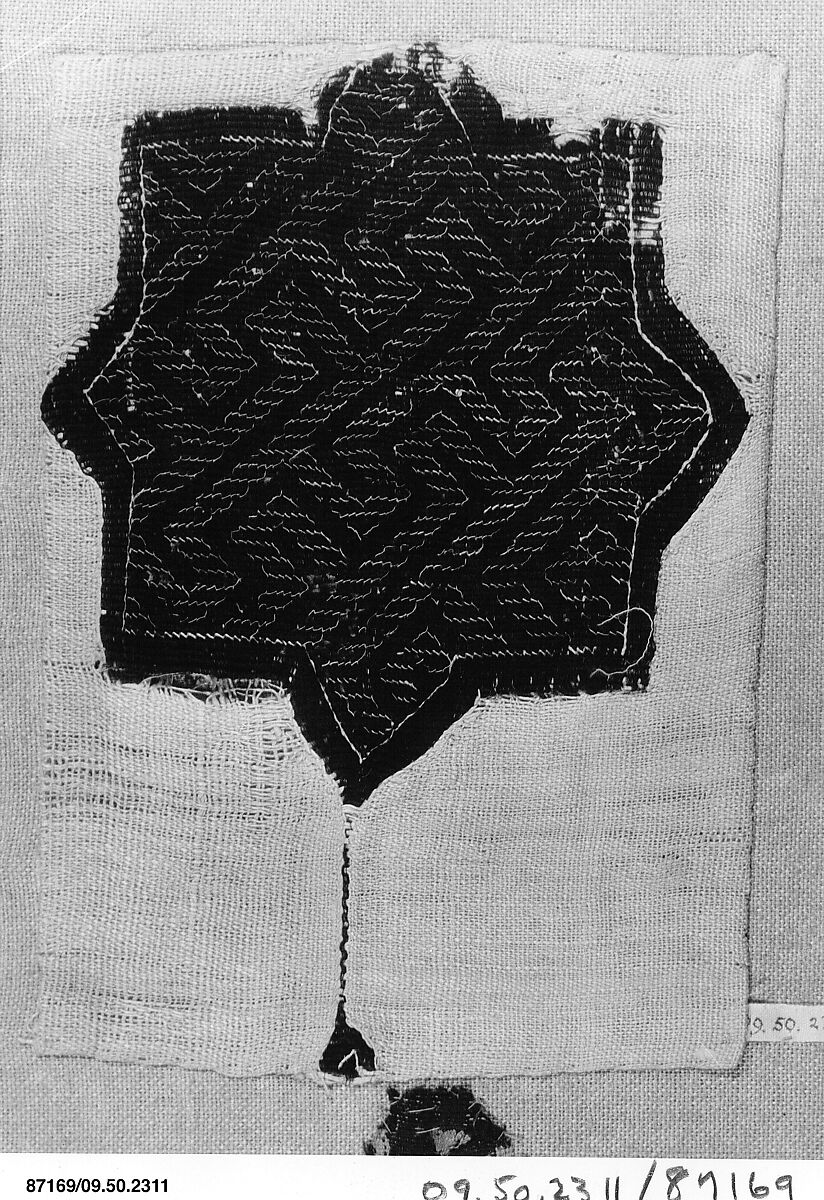 Panel, Linen, wool; tapestry weave 