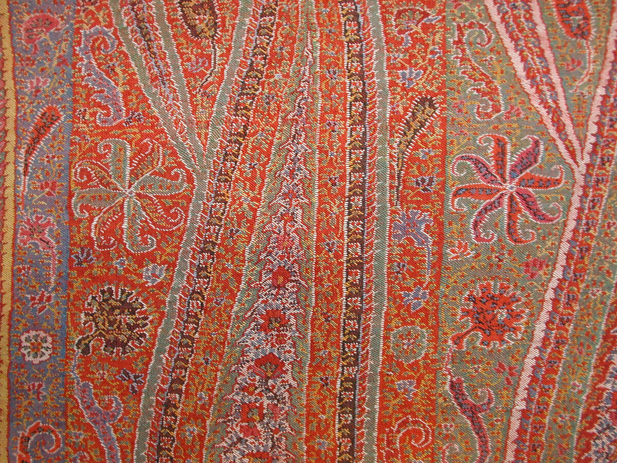 Shawl, Wool, silk; double interlocking twill tapestry weave, embroidered, pieced