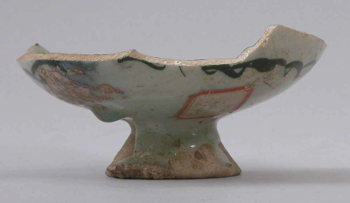 Fragment of a Bowl, Stonepaste; painted on opaque white ground under transparent glaze