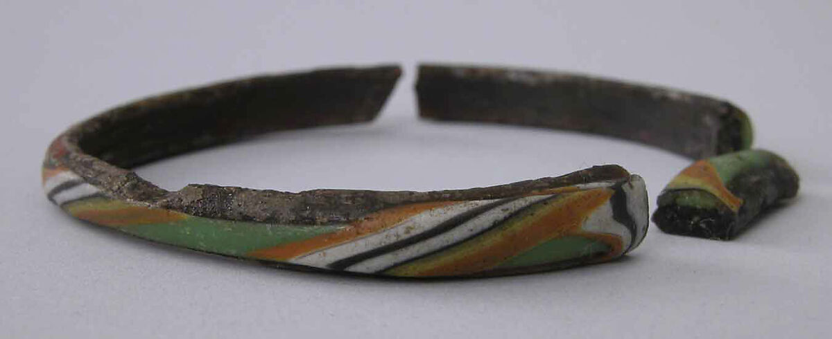 Bracelet, Glass 