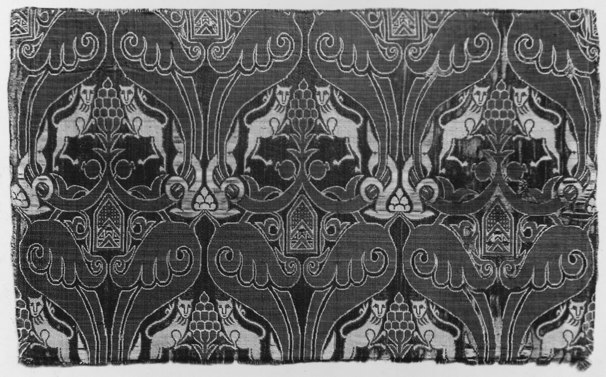 Textile Fragment, Silk; lampas