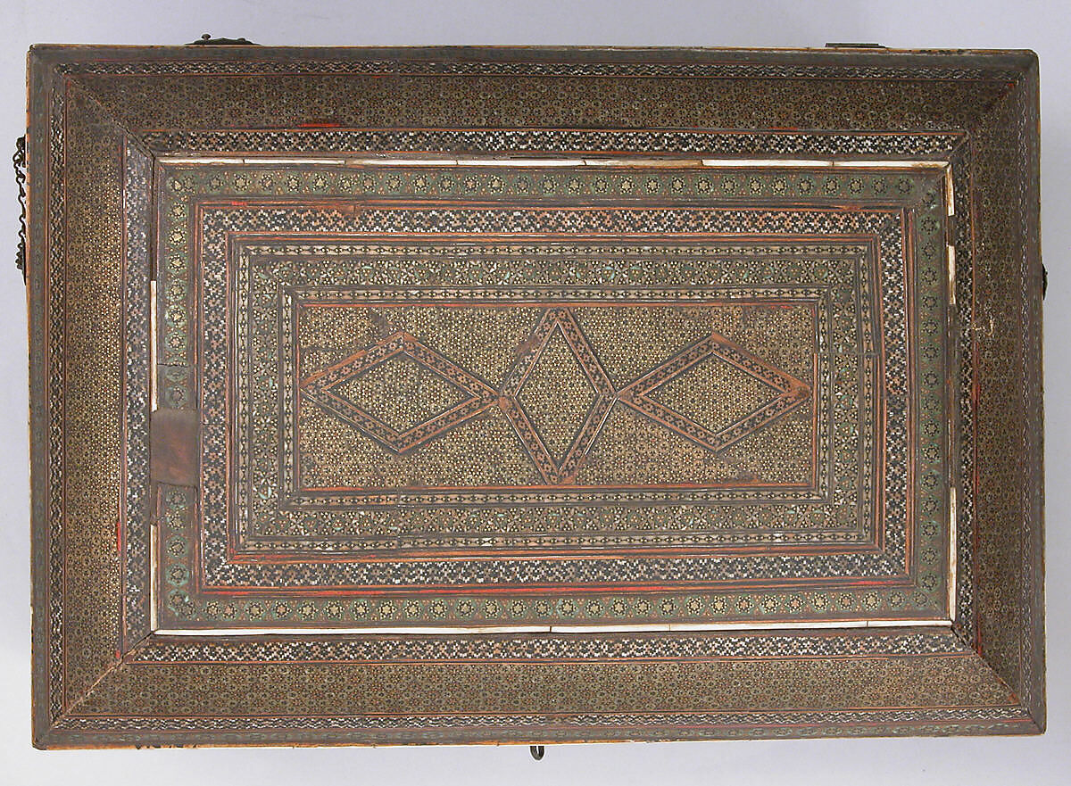 Box, Wood; inlaid