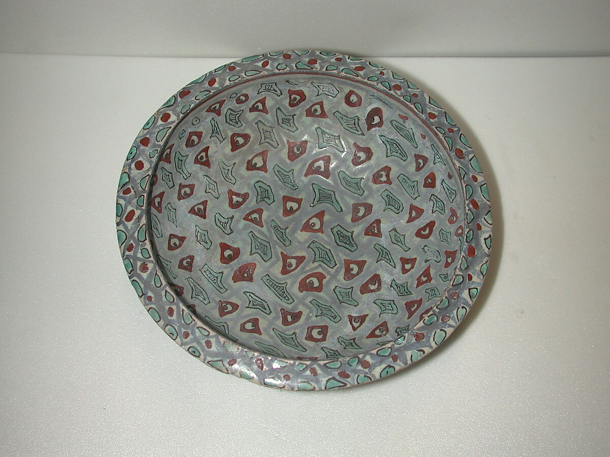Mina'i Bowl with Abstract Pattern, Stonepaste; polychrome inglaze and overglaze painted on opaque monochrome glaze (mina'i)