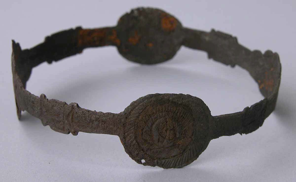 Bracelet, Iron 