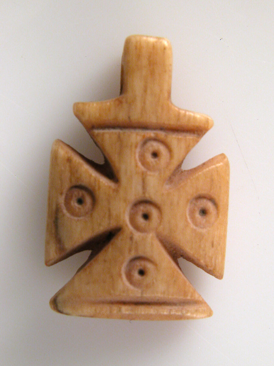 Pendant Cross, Bone