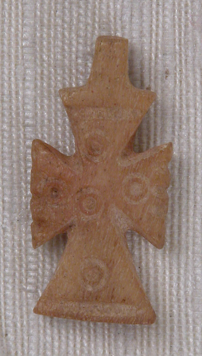 Pendant Cross, Bone