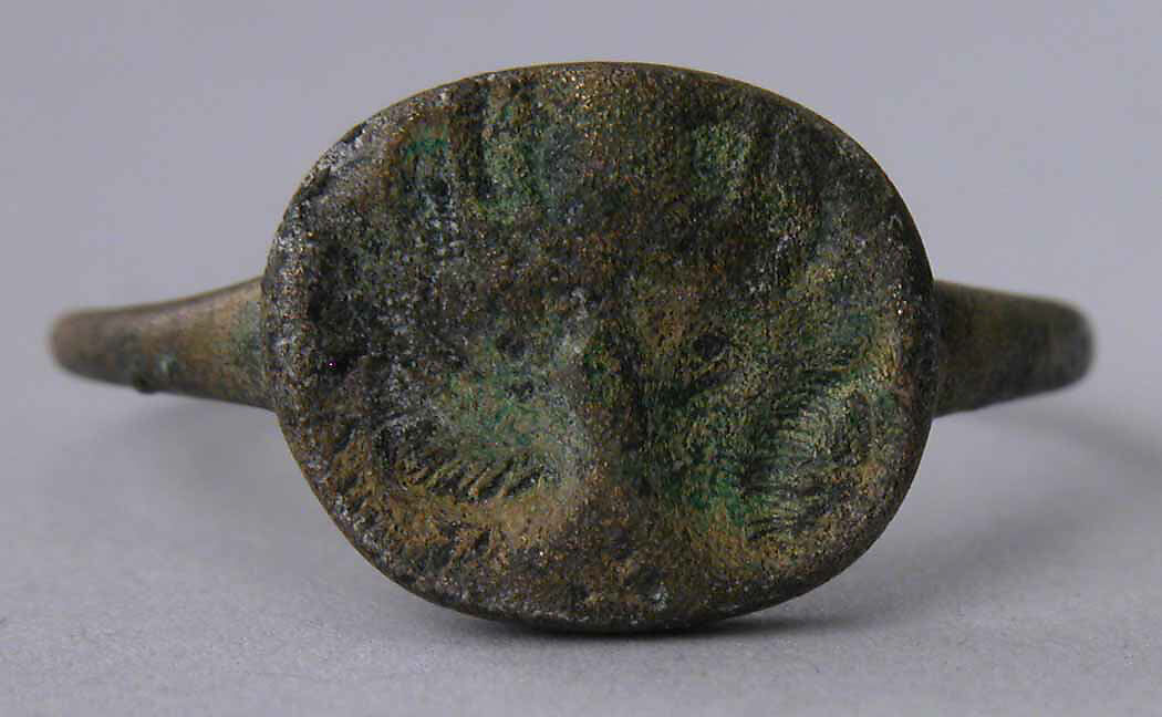 Ring, Bronze; gilded 
