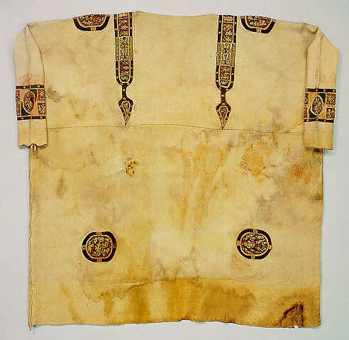 Richly Decorated Tunic, Wool; tapestry weave